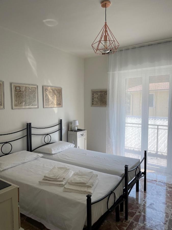 Casa Gelindo - Large And Fine Apartment With Two Bathrooms Sestri Levante Bagian luar foto